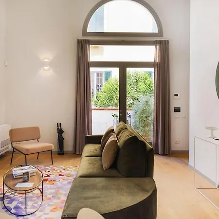 Gaucha - Stylish And Modern Nest Beside Arno Apartment